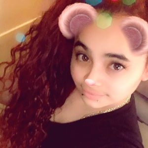 Meet your Posher, Yoling